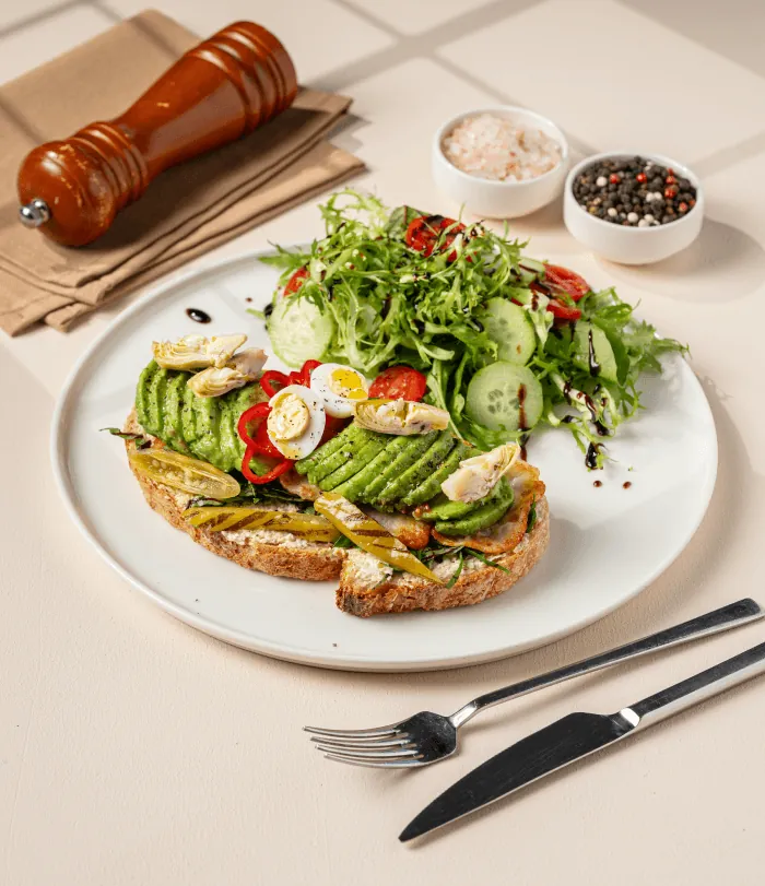 Ekmek Üstü Avokado
